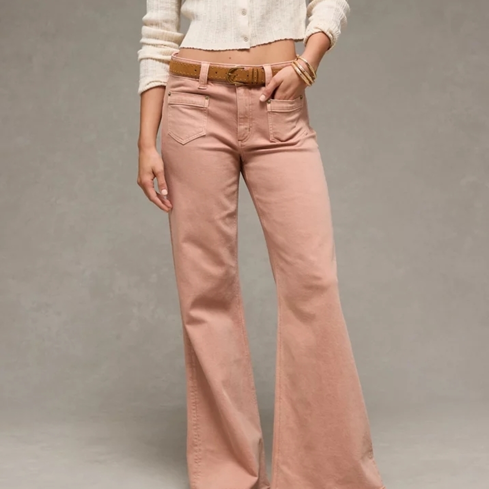 Like New - 6 X-long - American Eagle Outfitters Blush Flare Jeans